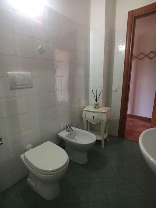 Deste - In Campagna 4 Posti Letto Con Giardino La Sdriscia Экстерьер фото